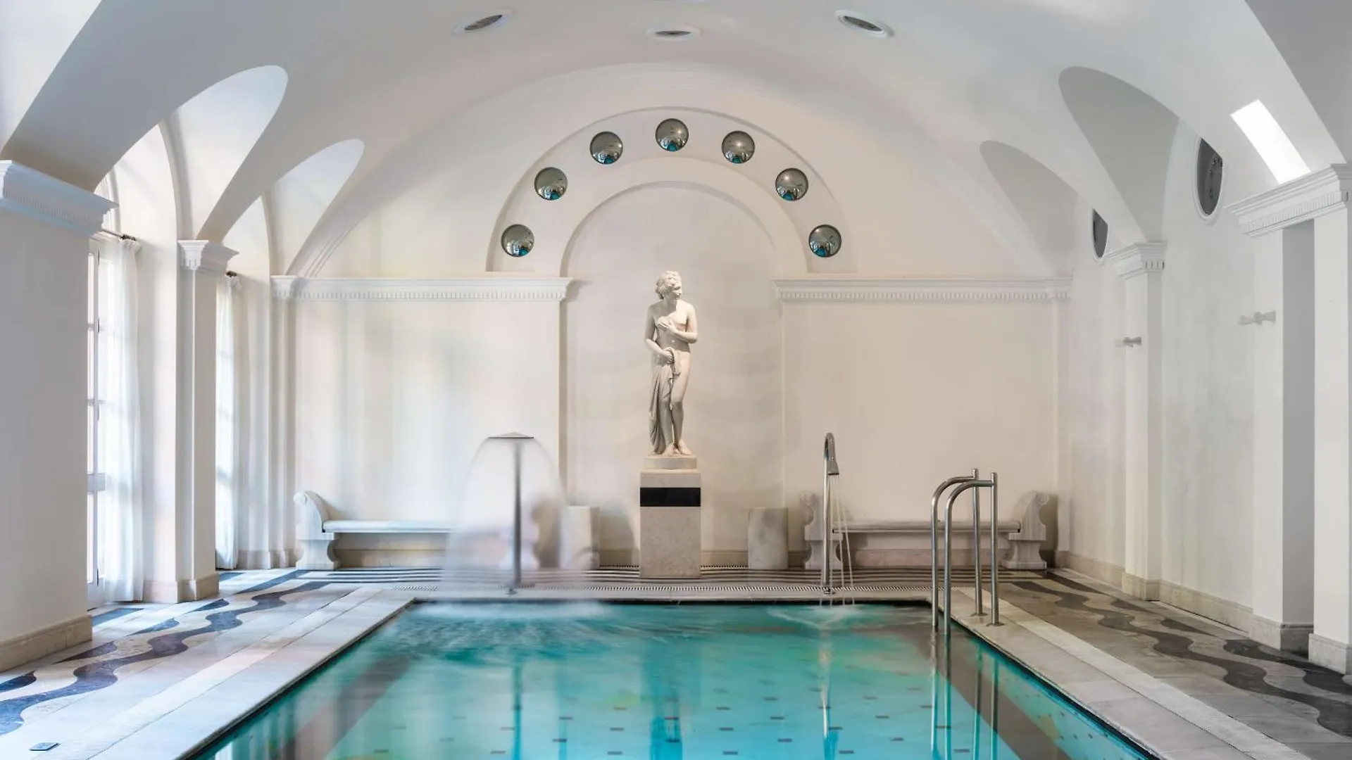Anantara Villa Padierna Palace Benahavis Marbella Resort - A Leading Hotel Of The World