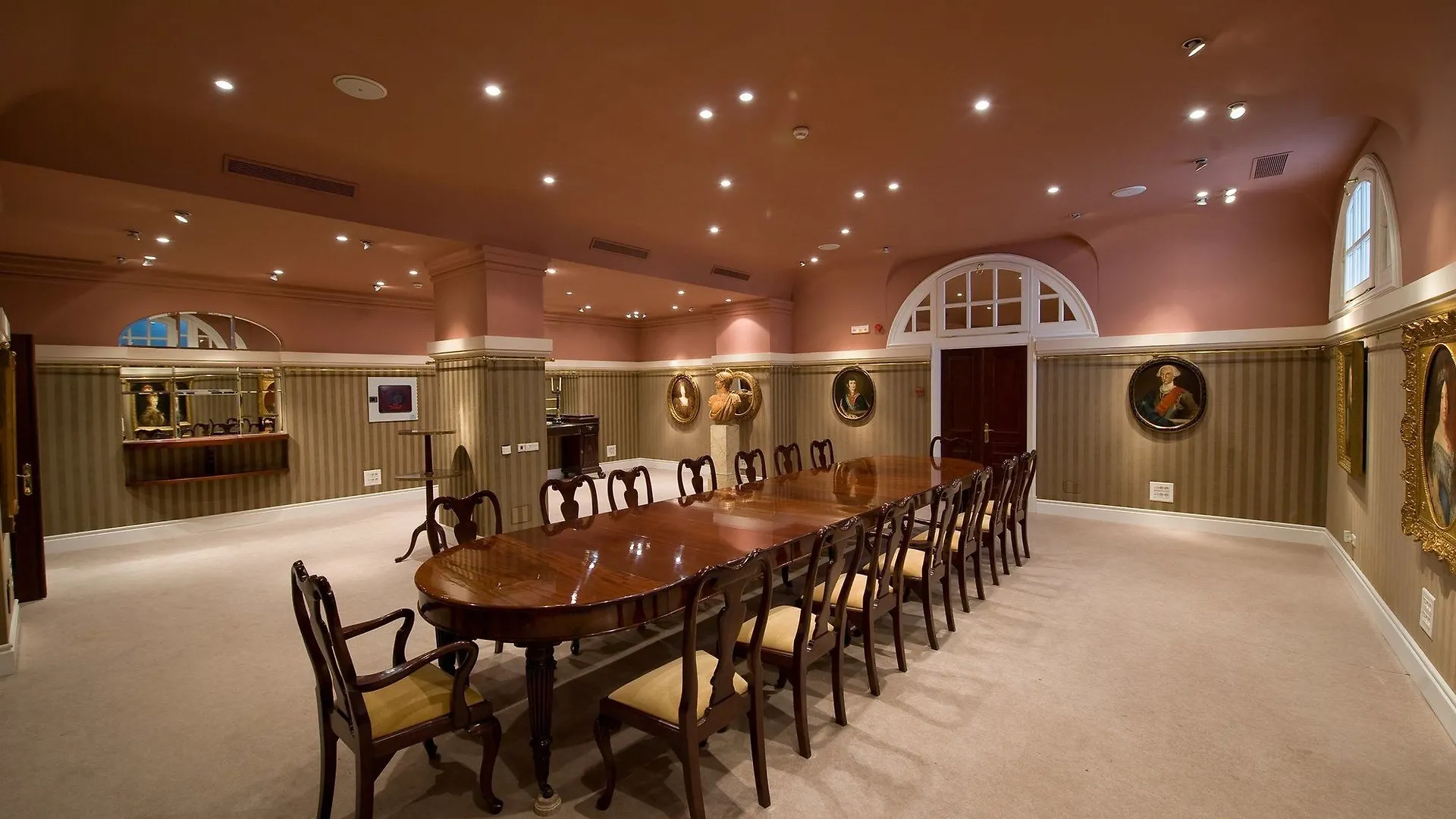 Anantara Villa Padierna Palace Benahavis Marbella Resort - A Leading Hotel Of The World